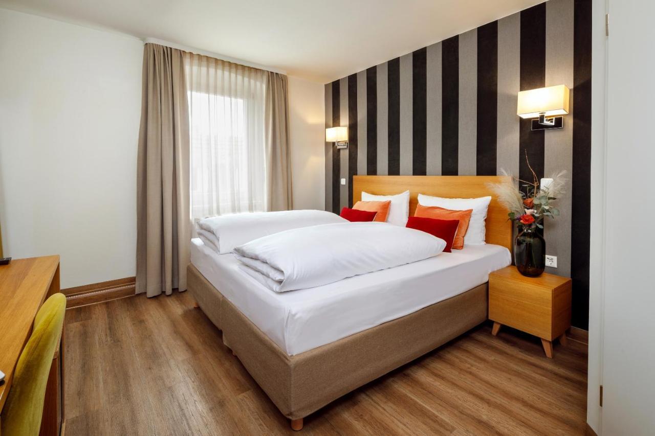 Hotel Am Peterstor Regensburg Ngoại thất bức ảnh